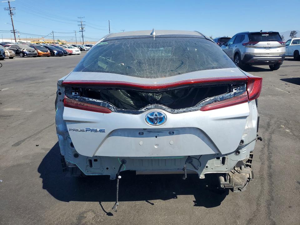 2017 Toyota Prius VIN JTDKARFP3H3032322 COPART salvage auction — FRONT END, Ca - Salvage Certificate, sold $5,100 on 2026-07-27 (photo 6)