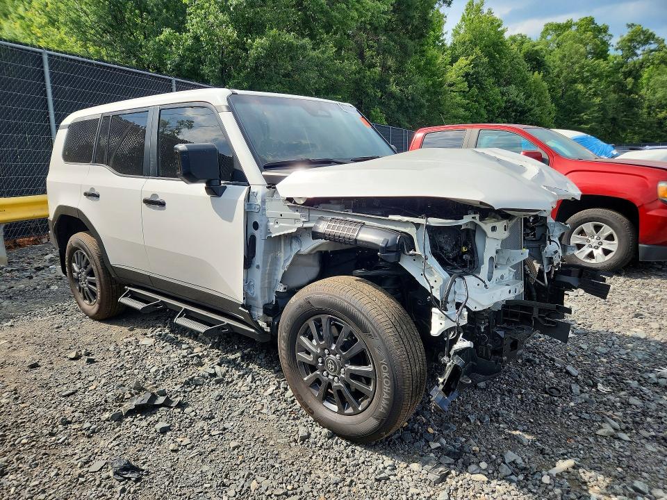 2025 Toyota Land cruiser VIN JTEABFAJ1SK033892 COPART salvage auction — FRONT END, Md - Cert Of Salvage > 75% Damage, sold $27,500 on 2026-08-28 (photo 4)
