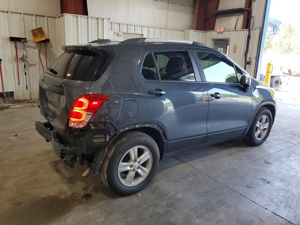 2021 Chevrolet Trax VIN KL7CJLSB6MB323731 COPART salvage auction — REAR END, Ny - Mv-907A Salvage Certificate, sold $1,550 on 2026-07-15 (photo 3)