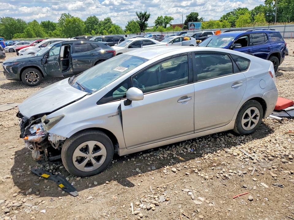 2014 Toyota Prius VIN JTDKN3DU8E1761840 COPART salvage auction — FRONT END, Il - Salvage Certificate, sold $600 on 2026-07-31 (photo 1)