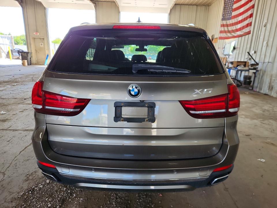 2018 BMW VIN 5UXKR0C52J0X98264 COPART salvage auction — MINOR DENT/SCRATCHES, Va - Certificate Of Title, sold $5,500 on 2026-08-01 (photo 6)