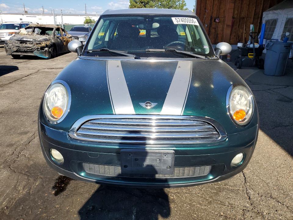 2008 Mini Cooper VIN WMWML33588TN67159 COPART salvage auction — MINOR DENT/SCRATCHES, Co - Certificate Of Title, sold $850 on 2026-07-09 (photo 5)