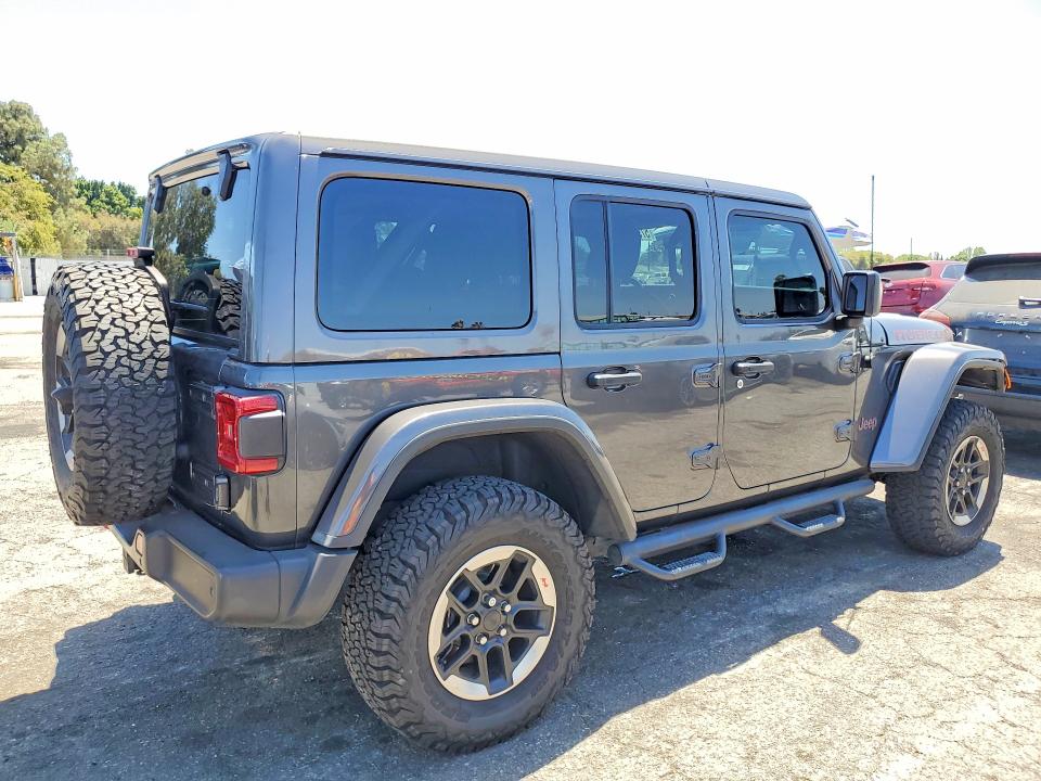 2018 Jeep Wrangler / VIN 1C4HJXFN1JW314556 COPART salvage auction — FRONT END, Ca - Salvage Certificate, sold $15,700 on 2026-07-31 (photo 3)