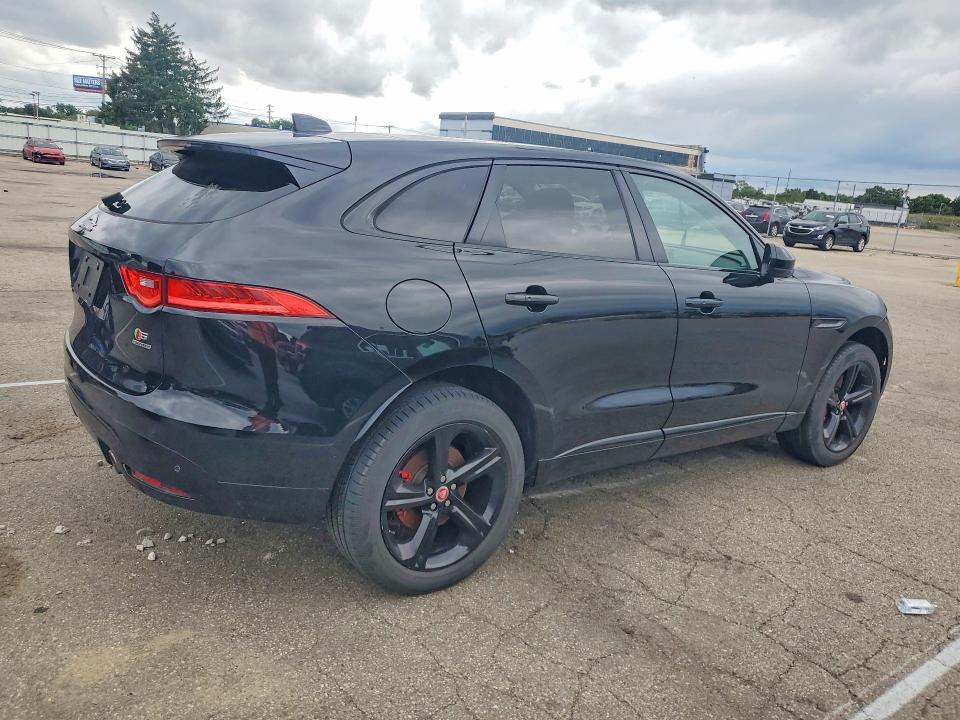 2017 Jaguar VIN SADCM2BV2HA074195 COPART salvage auction — MINOR DENT/SCRATCHES, Oh - Certificate Of Title, sold $2,300 on 2026-07-29 (photo 3)