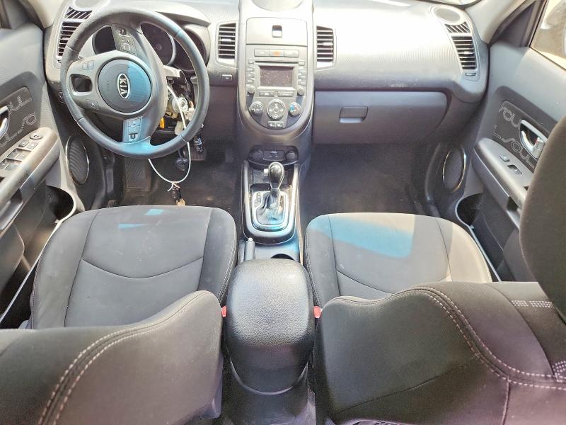 2012 Kia Soul VIN KNDJT2A6XC7415834 COPART salvage auction — VANDALISM, CT - CERT OF TITLE-SALVAGE, sold $475 on 2026-07-02 (photo 8)