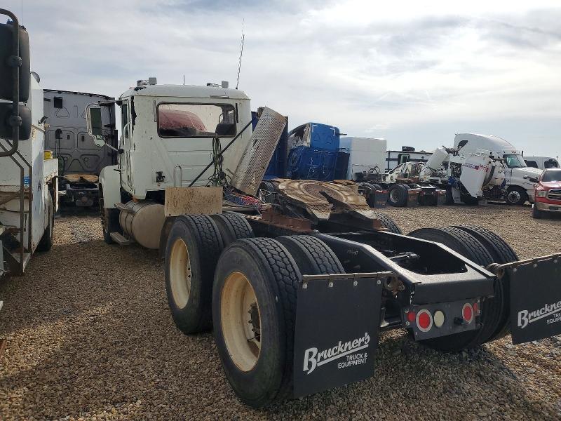 2010 VIN 1M1AN09Y1AN005405 COPART salvage auction — SIDE, TX - SALVAGE VEHICLE TITLE, sold $7,500 on 2026-09-15 (photo 3)