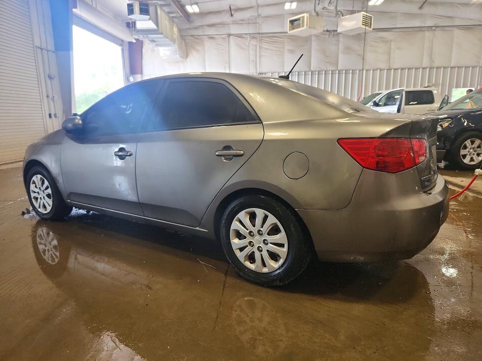 2012 Kia Forte VIN KNAFU4A26C5592627 COPART salvage auction — Burn Interior, Wi - Junked Vehicle Bill Of Sale, sold $325 on 2026-07-27 (photo 2)