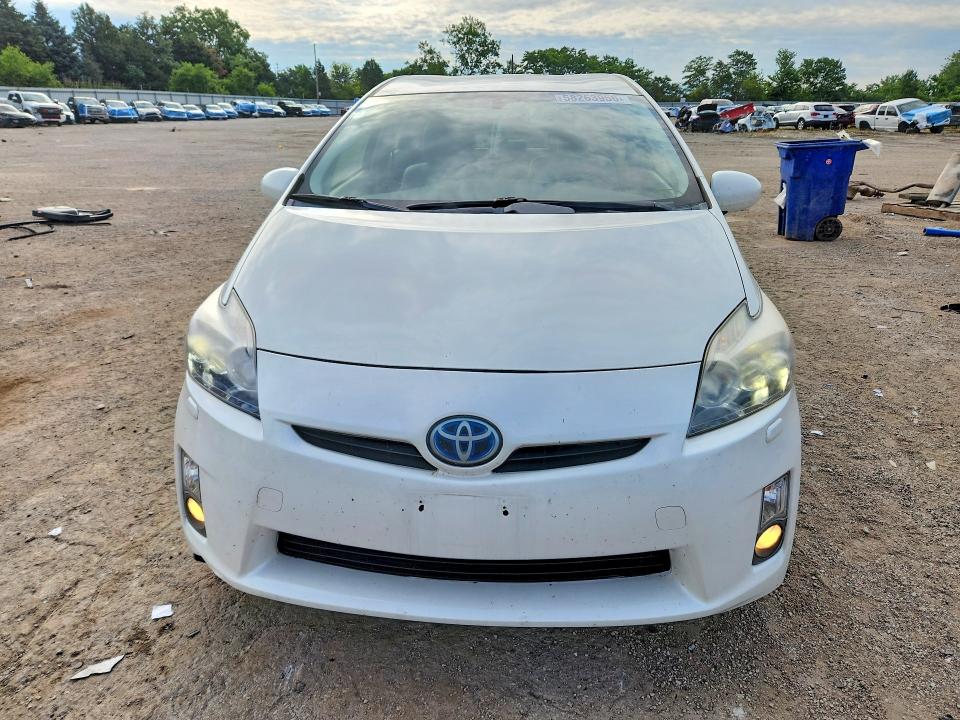 2010 Toyota Prius VIN JTDKN3DU5A0081748 COPART salvage auction — SIDE, Il - Salvage Certificate, sold $2,500 on 2026-08-01 (photo 5)