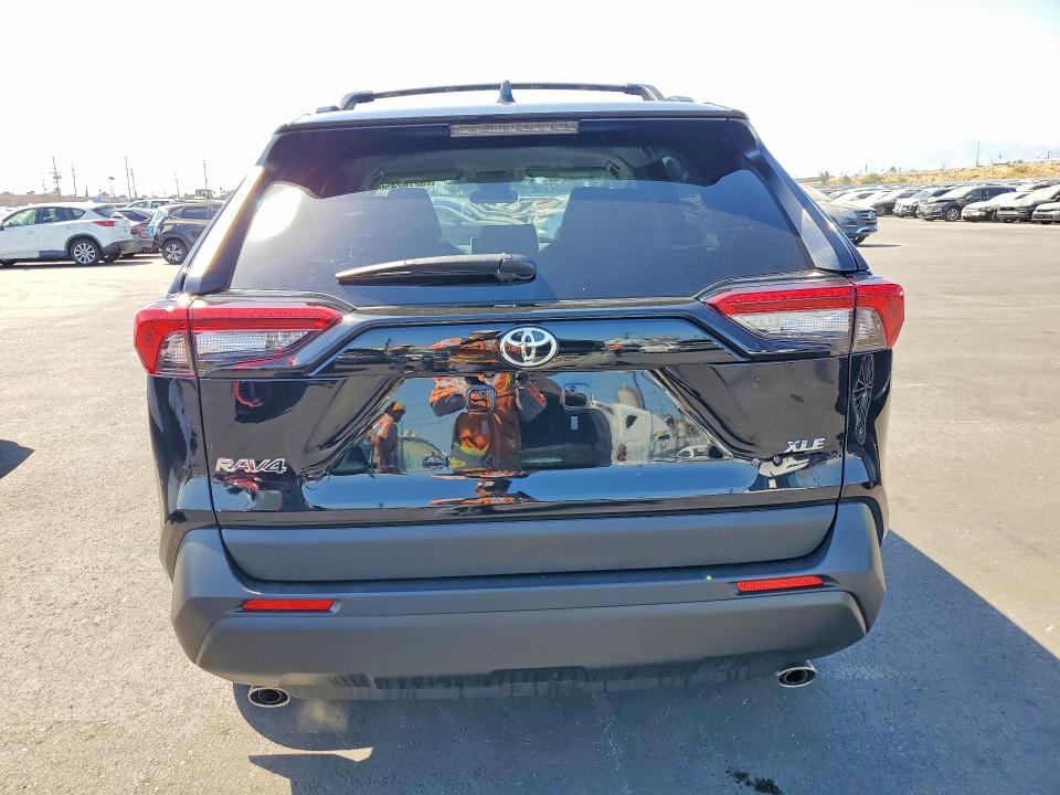 2025 Toyota Rav4 VIN 2T3W1RFV7SW406810 COPART salvage auction — FRONT END, CA - SALVAGE CERTIFICATE (P), sold $12,000 on 2026-07-27 (photo 6)