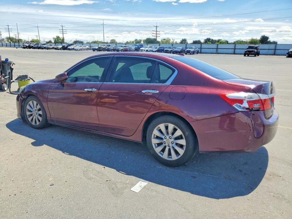 2015 Honda Accord VIN 1HGCR2F89FA151743 COPART salvage auction — FRONT END, Id - Certificate Of Title, sold $2,100 on 2026-07-02 (photo 2)