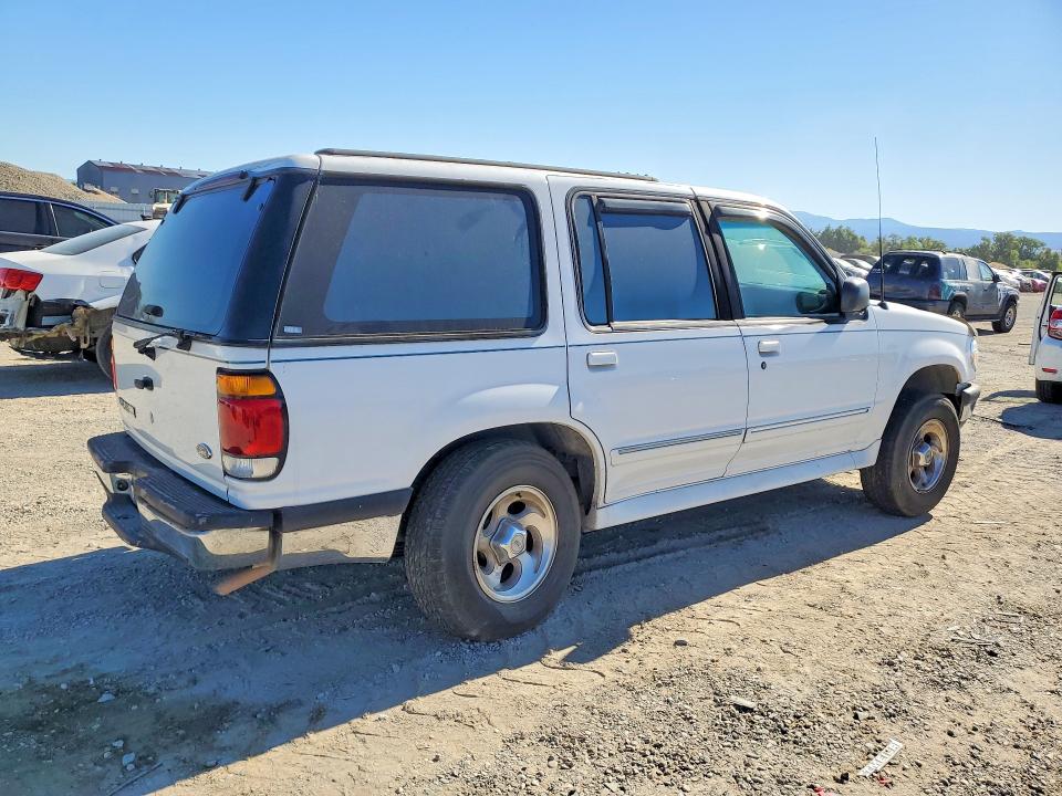 1996 Ford Explorer VIN 1FMDU34X2TZA58721 COPART salvage auction — SIDE, Ca - Dis/Dlr/Exp Only Lien Papers, sold $60 on 2026-07-08 (photo 3)
