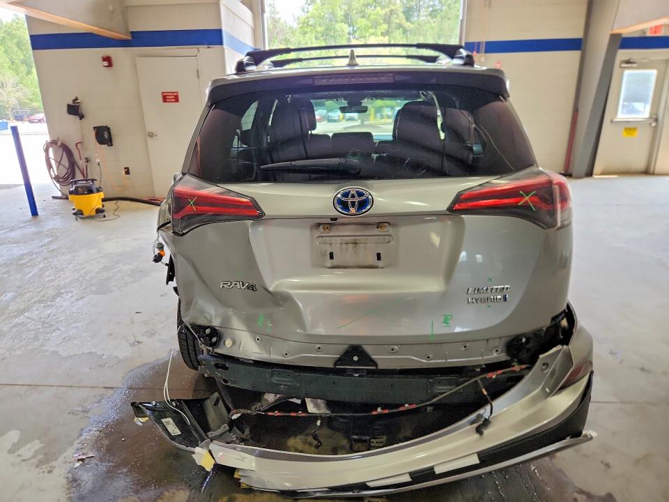 2017 Toyota Rav 4 VIN JTMDJREV8HD112122 COPART salvage auction — REAR END, Va - Cert Of Title - Salvage, sold $8,100 on 2026-07-10 (photo 6)