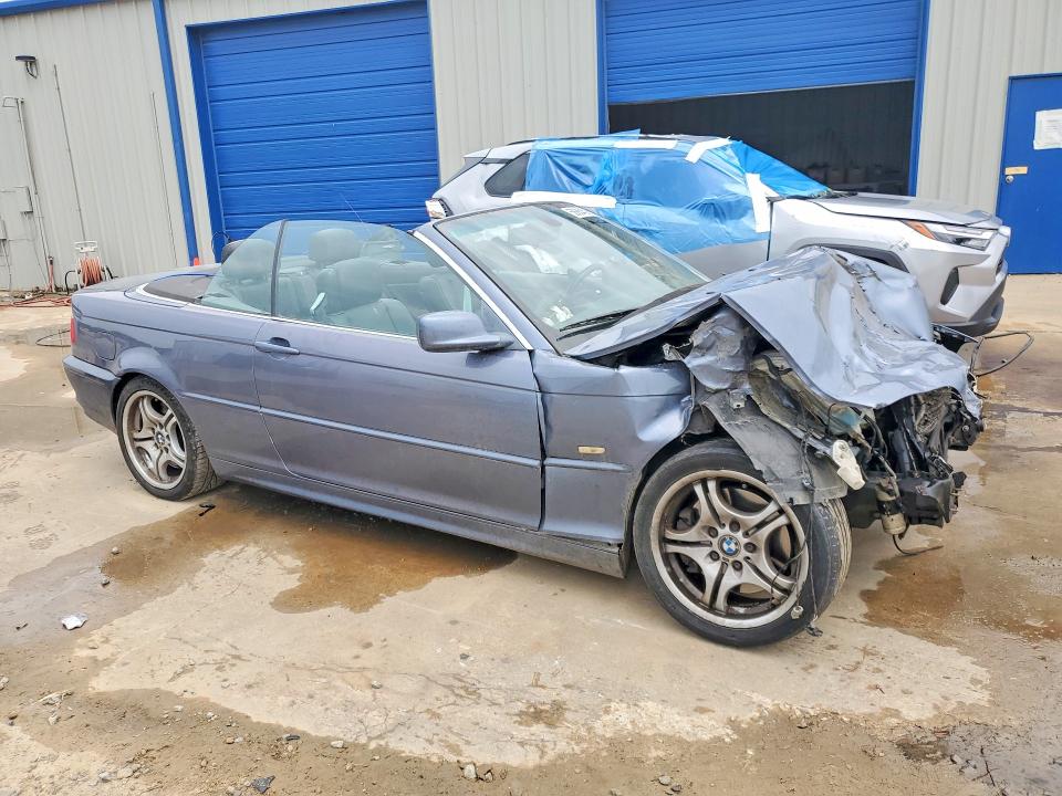 2001 BMW 3er VIN WBABS53431JU82924 COPART salvage auction — FRONT END, AR - CERT OF TITLE-SALVAGE, sold $100 on 2026-08-19 (photo 4)