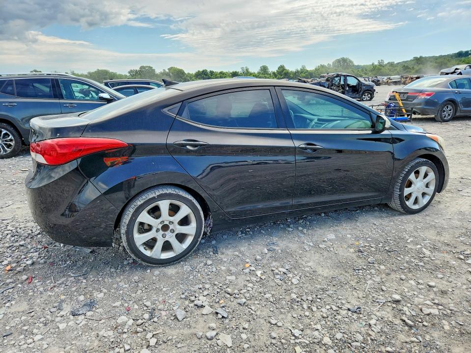 2013 Hyundai Elantra VIN KMHDH4AE1DU971000 COPART salvage auction — NORMAL WEAR, Il - Certificate Of Title, sold $775 on 2026-07-13 (photo 3)