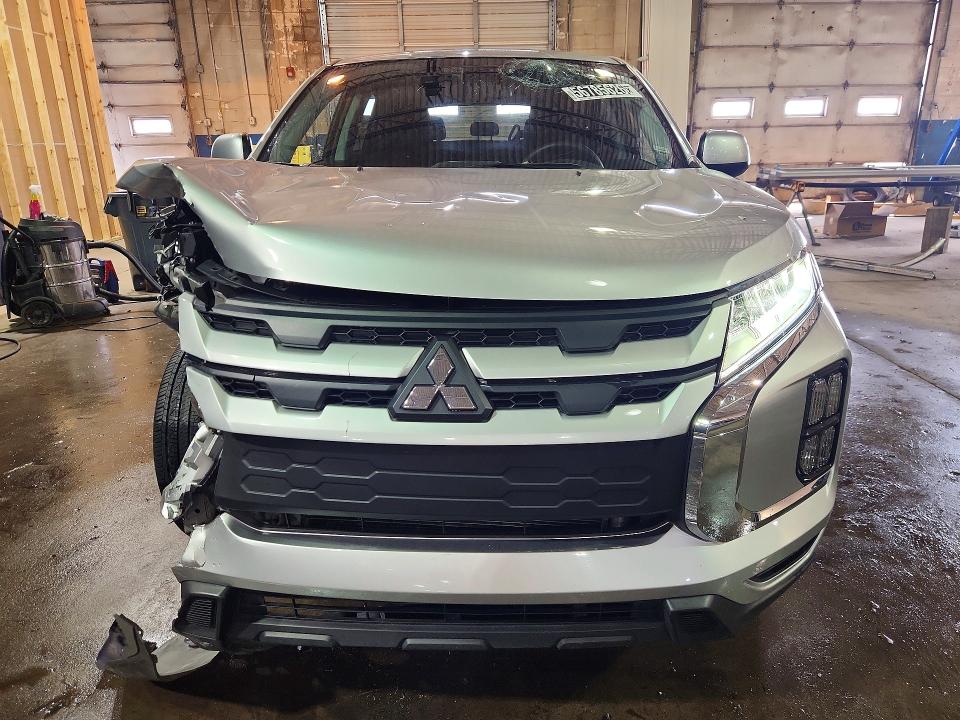 2024 Mitsubishi Outlander sport VIN JA4ARUAU0RU019120 COPART salvage auction — FRONT END, Mi - Certificate Of Title, sold $5,900 on 2026-07-08 (photo 5)