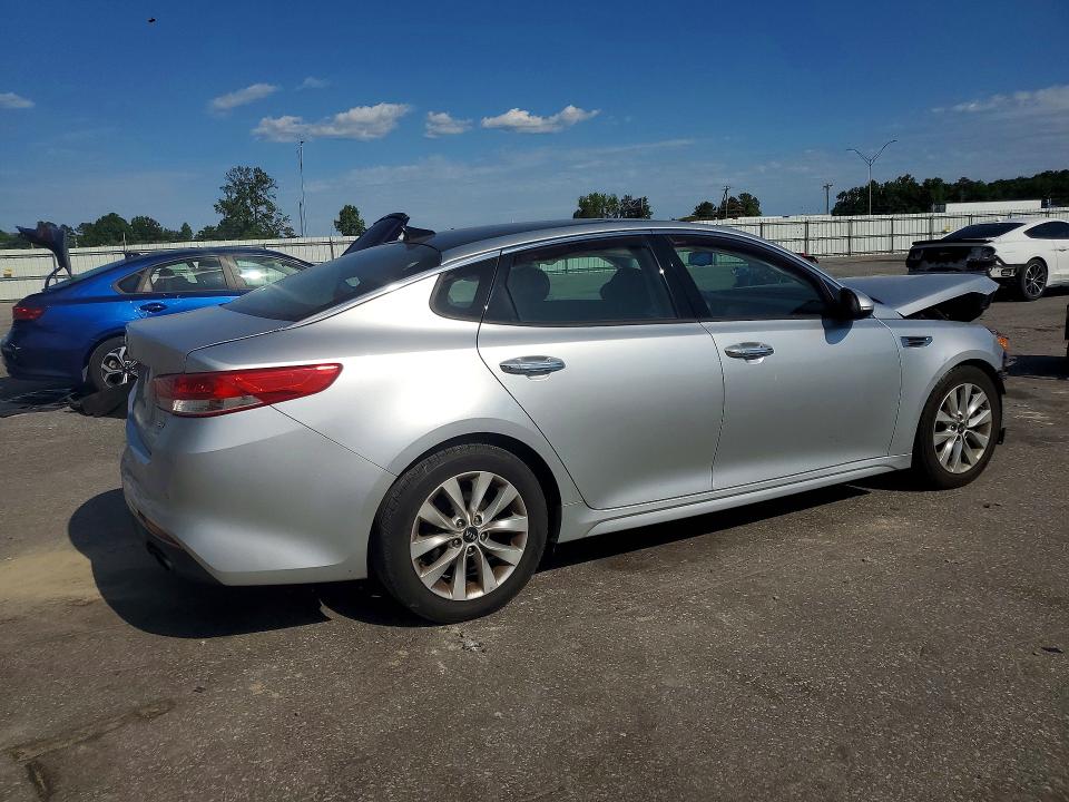 2018 Kia VIN 5XXGU4L36JG186448 COPART salvage auction — FRONT END, Nc - Salvage Certificate Of Title, sold $400 on 2026-07-21 (photo 3)