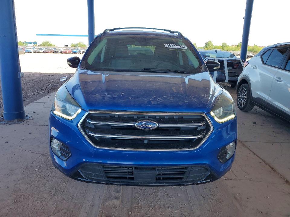 2017 Ford Escape VIN 1FMCU9J99HUA64475 COPART salvage auction — SIDE, Az - Cert Of Title - Salvage, sold $2,800 on 2026-07-02 (photo 5)