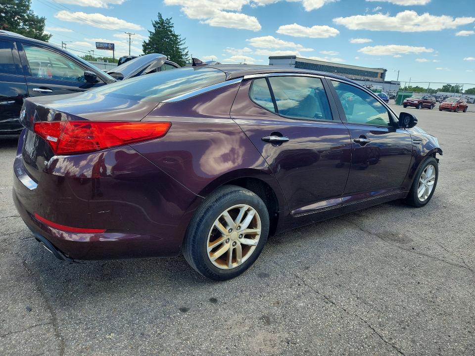 2012 Kia VIN 5XXGM4A72CG055929 COPART salvage auction — FRONT END, Oh - Certificate Of Title, sold $400 on 2026-07-29 (photo 3)