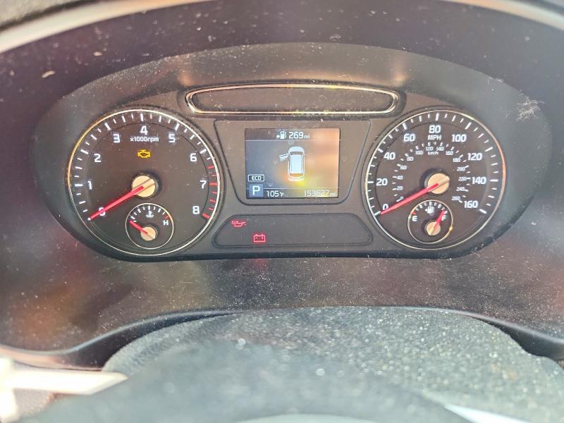 2019 Kia Sorento VIN 5XYPG4A56KG554880 COPART salvage auction — NORMAL WEAR, Tx - Certificate Of Title, sold $2,100 on 2026-07-31 (photo 9)