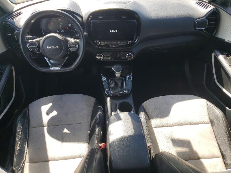 2024 Kia Soul VIN KNDJ53AU2R7219961 COPART salvage auction — ALL OVER, WA - VEHICLE CERT OF OWNERSHIP-TITL, sold $4,000 on 2026-07-16 (photo 8)
