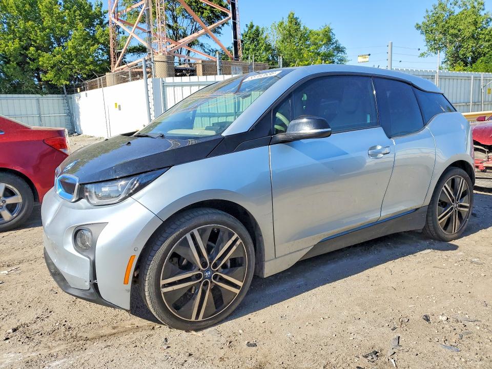 2015 BMW VIN WBY1Z2C51FV286979 COPART salvage auction — NORMAL WEAR, In - Certificate Of Title, sold $2,550 on 2026-07-17 (photo 1)