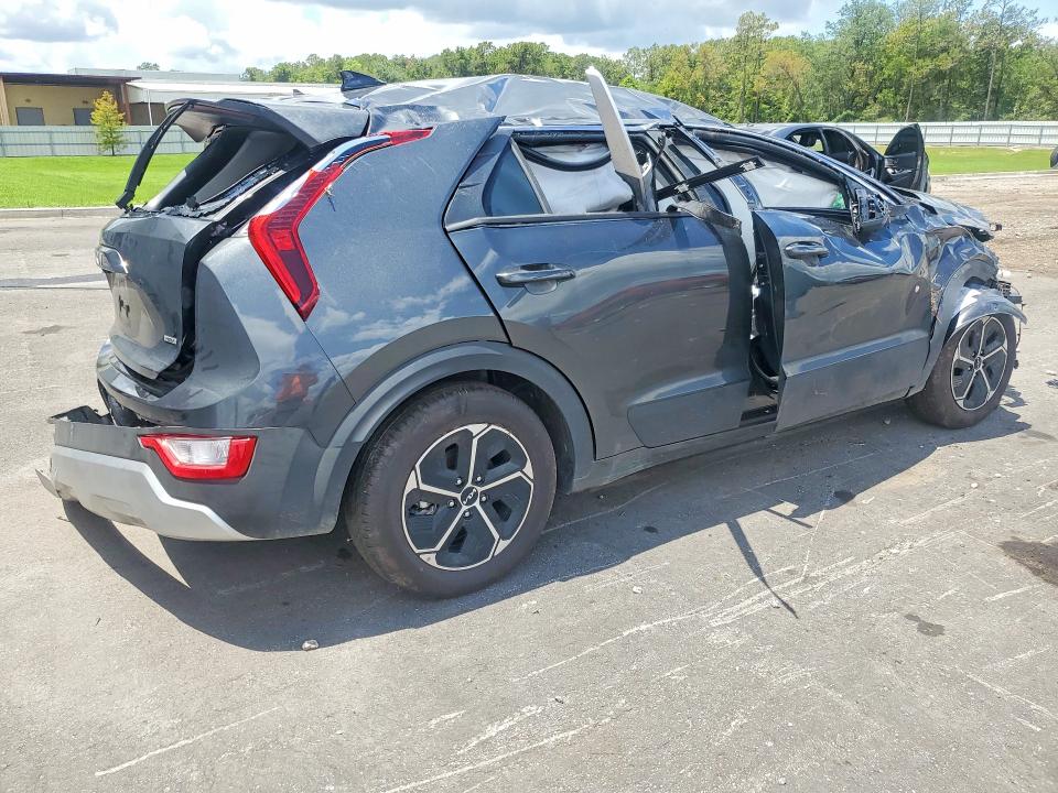 2026 Kia Niro VIN KNDCP3LEXT5356142 COPART salvage auction — ROLLOVER, Fl - Certificate Of Destruction, sold $1,500 on 2026-07-08 (photo 3)