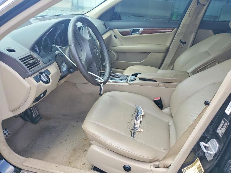 2010 Mercedes-benz C-klasse VIN WDDGF8BBXAR106775 COPART salvage auction — FRONT END, SC - CERT OF TITLE-SALVAGE, sold $525 on 2026-08-17 (photo 7)