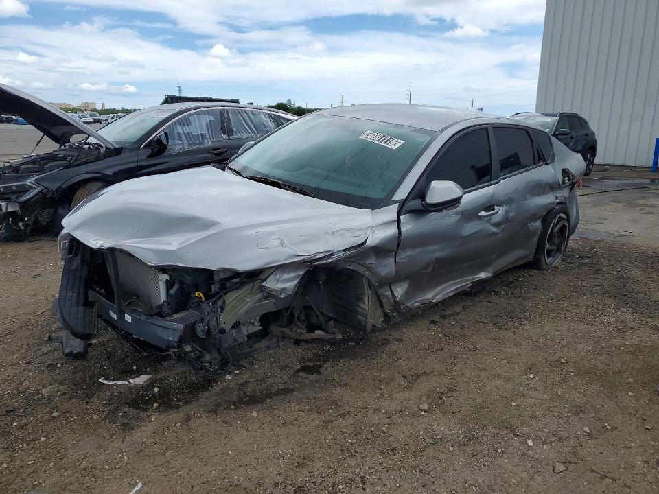 2025 Kia K4 VIN 3KPFU4DE9SE153224 COPART salvage auction — FRONT END, FL - CERTIFICATE OF TITLE, sold $2,200 on 2026-07-07 (photo 1)