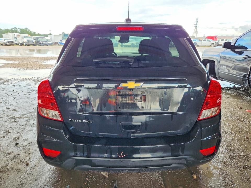 2022 Chevrolet Trax VIN KL7CJNSM1NB511006 COPART salvage auction — SIDE, Tx - Salvage Vehicle Title, sold $1,550 on 2026-07-28 (photo 6)