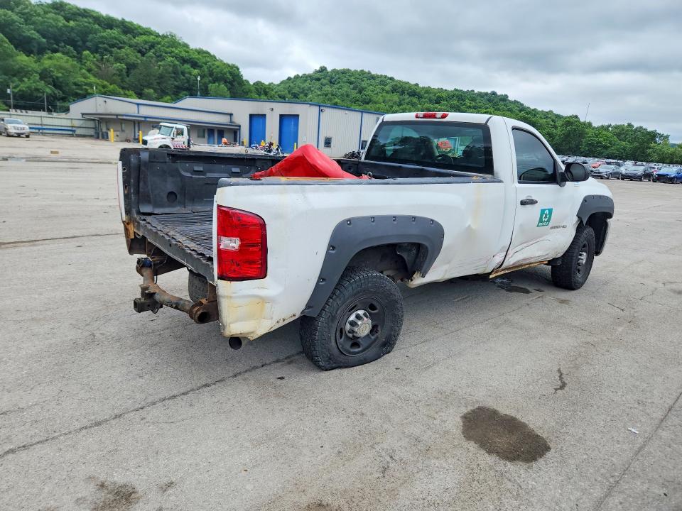 2010 Chevrolet Silverado 2500 VIN 1GC3CVBG0AF142679 COPART salvage auction — SIDE, PA - CERTIFICATE OF SALVAGE, sold $950 on 2026-07-02 (photo 3)