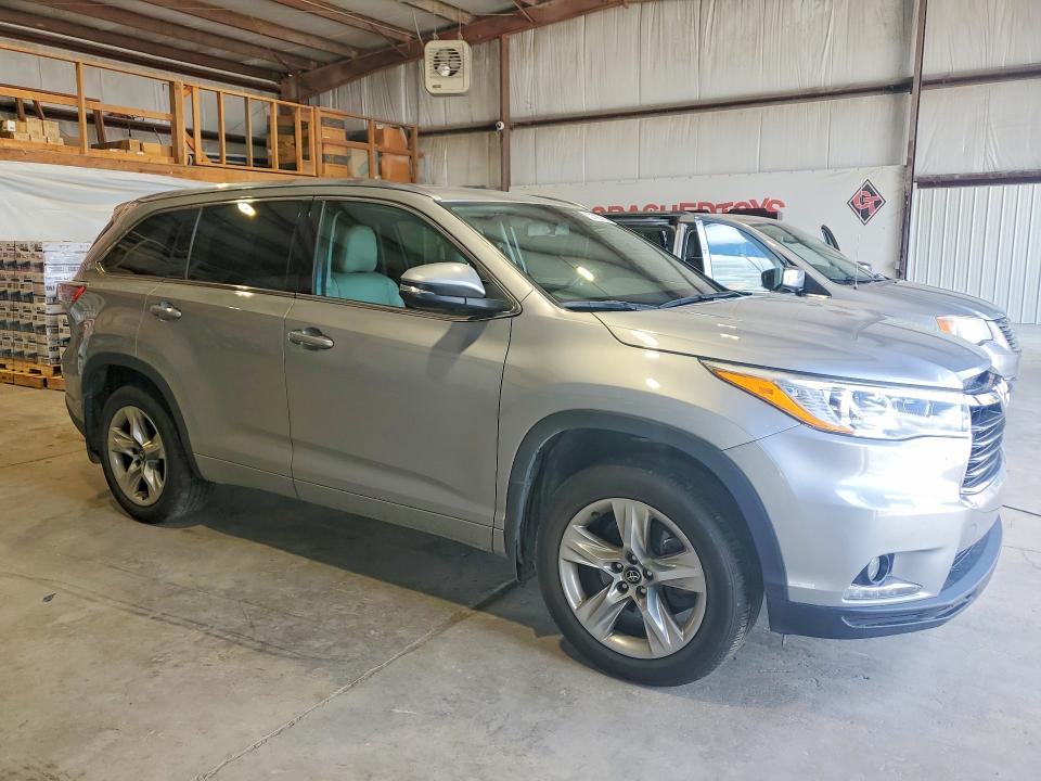2016 Toyota VIN 5TDDKRFHXGS313254 COPART salvage auction — SIDE, Mo - Salvage Certificate Of Title, sold $9,200 on 2026-07-27 (photo 4)