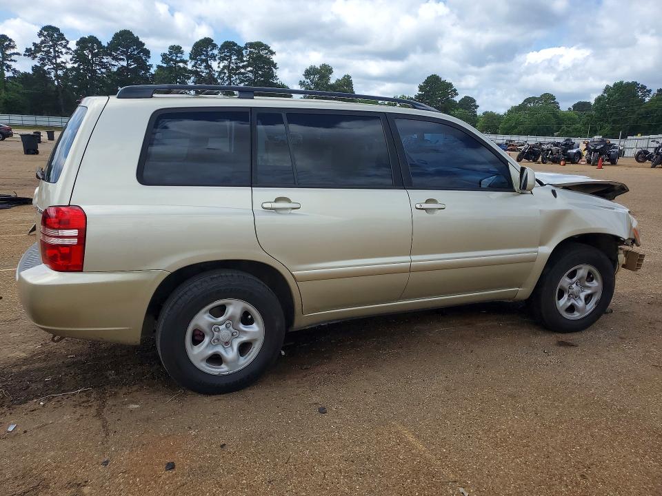 2003 Toyota Highlander VIN JTEGF21A330087571 COPART salvage auction — FRONT END, Tx - Salvage Vehicle Title, sold $600 on 2026-07-06 (photo 3)