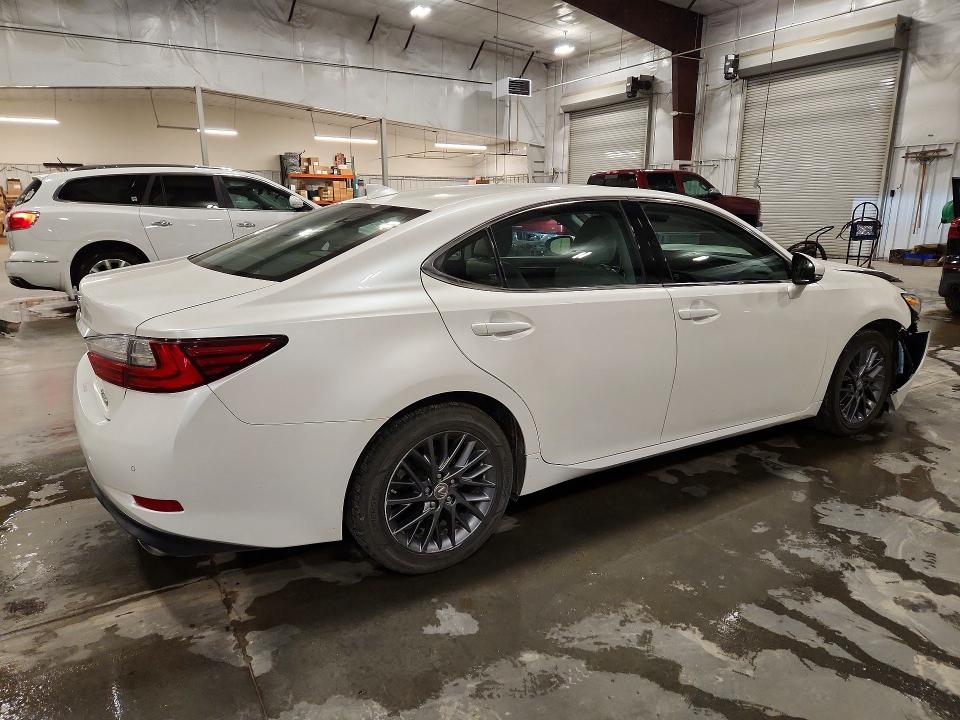 2018 Lexus ES VIN 58ABK1GG0JU091491 COPART salvage auction — FRONT END, Mn - Cert Of Title-Prior Salvage, sold $7,200 on 2026-08-24 (photo 3)