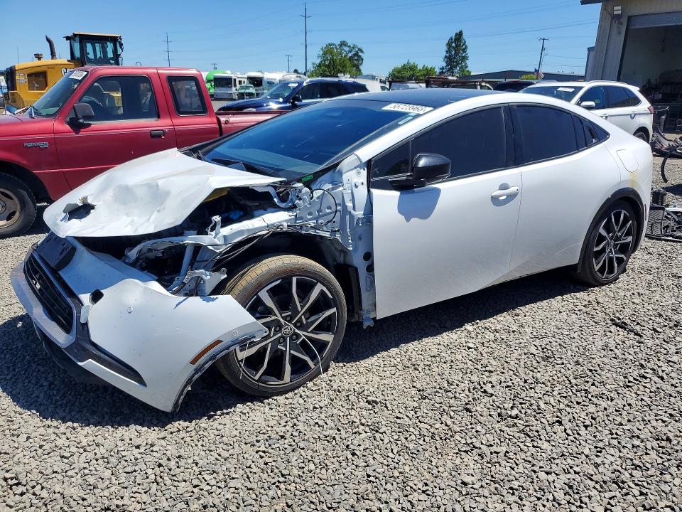 2024 Toyota Prius VIN JTDACACU8R3034747 COPART salvage auction — FRONT END, Or - Salvage Title Certificate, sold $15,800 on 2026-08-18 (photo 1)