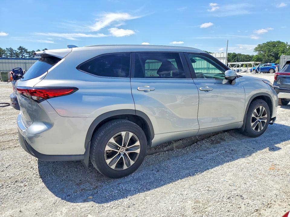 2023 Toyota VIN 5TDKDRBH1PS020592 COPART salvage auction — MINOR DENT/SCRATCHES, Md - Certificate Of Title, sold $18,200 on 2026-07-28 (photo 3)