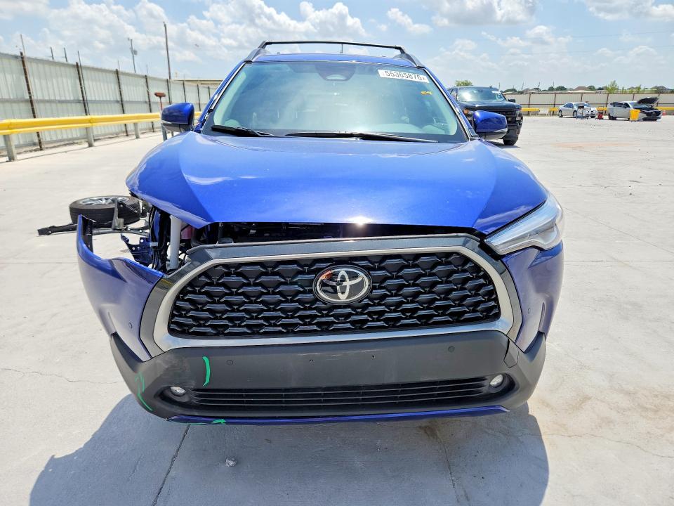 2024 Toyota Corolla cross VIN 7MUDAAAG4RV081150 COPART salvage auction — FRONT END, Tx - Salvage Vehicle Title, sold $8,900 on 2026-07-31 (photo 5)