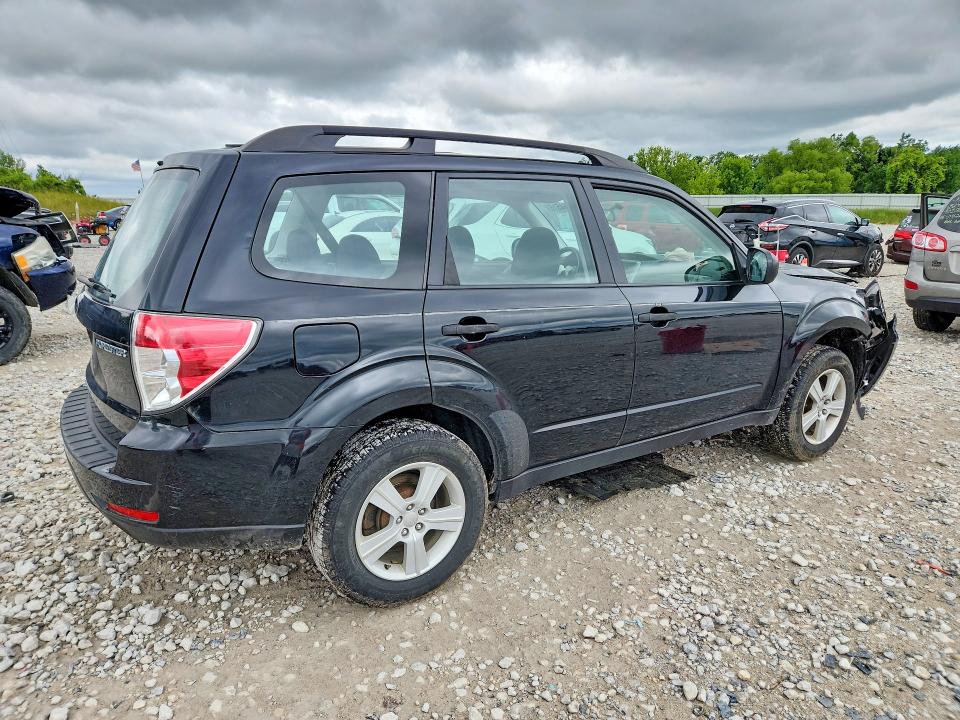 2010 Subaru Forester VIN JF2SH6BC5AG793382 COPART salvage auction — FRONT END, MI - CERTIFICATE OF TITLE, sold $500 on 2026-07-09 (photo 3)