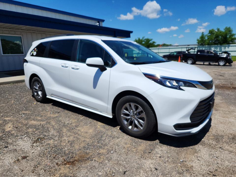 2022 Toyota VIN 5TDKRKECXNS126626 COPART salvage auction — HAIL, Wi - Cert Of Title-Claim Paid, sold $18,300 on 2026-07-14 (photo 4)
