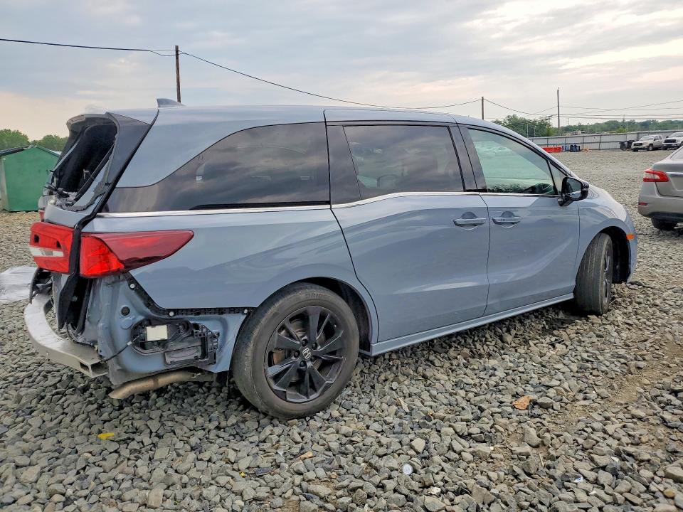 2024 Honda Odyssey VIN 5FNRL6H77RB065445 COPART salvage auction — REAR END, Nj - Cert Of Title-Salvage, sold $12,200 on 2026-07-29 (photo 3)