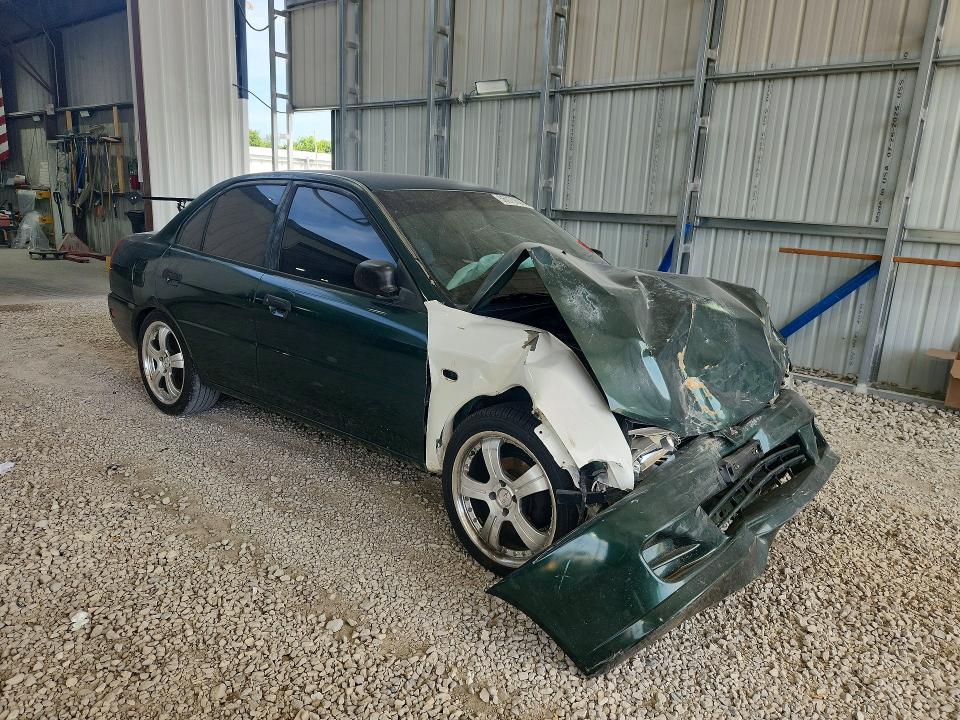 2001 Mitsubishi Mirage VIN JA3AY26C61U012124 COPART salvage auction — FRONT END, Mo - Salvage Certificate Of Title, sold $90 on 2026-07-06 (photo 4)