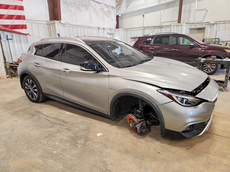 2017 Infiniti VIN SJKCH5CR1HA024646 COPART salvage auction — FRONT END, WI - CERTIFICATE OF TITLE, sold $350 on 2026-07-29 (photo 4)
