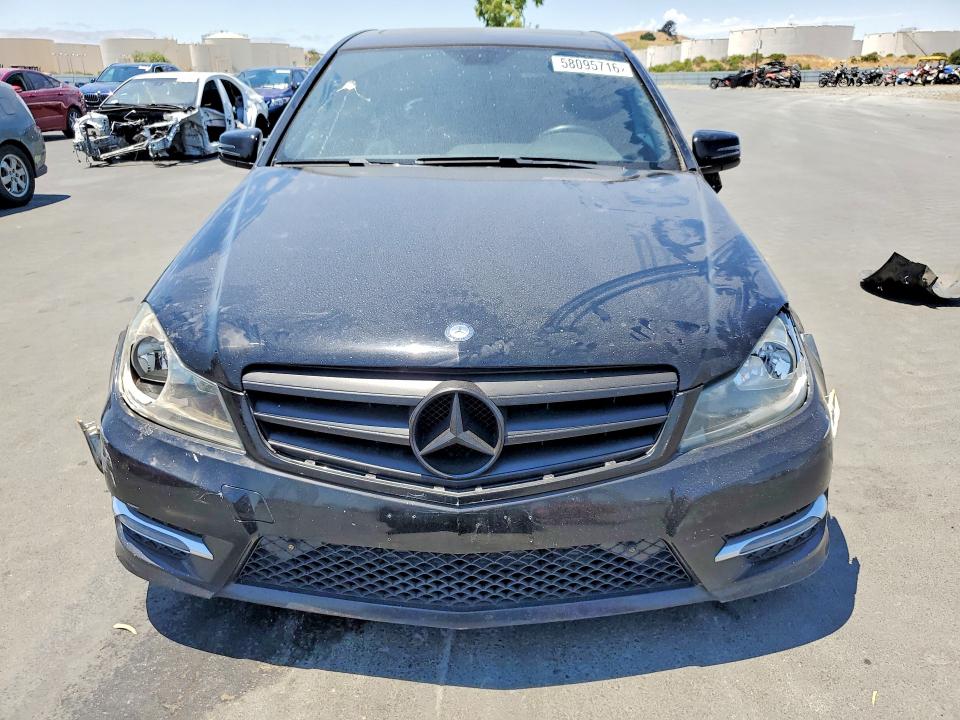 2013 Mercedes-benz C class VIN WDDGF4HB8DR279831 COPART salvage auction — FRONT END, CA - SALVAGE CERTIFICATE, sold $300 on 2026-07-15 (photo 5)