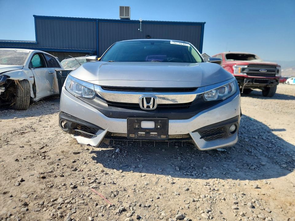 2018 Honda Civic VIN JHMFC1F37JX030936 COPART salvage auction — FRONT END, Nd - Certificate Of Title For A Veh, sold $2,700 on 2026-07-16 (photo 5)