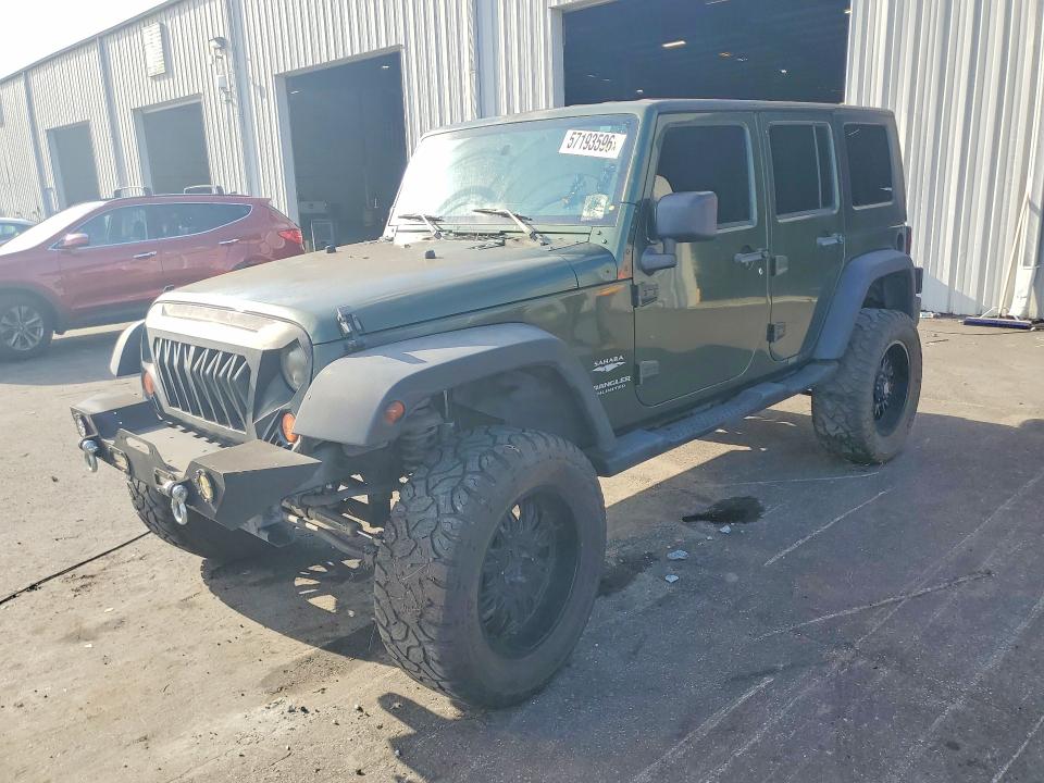2007 Jeep Wrangler / VIN 1J4GB59117L143088 COPART salvage auction — MINOR DENT/SCRATCHES, Fl - Certificate Of Title (P), sold $4,300 on 2026-07-08 (photo 1)