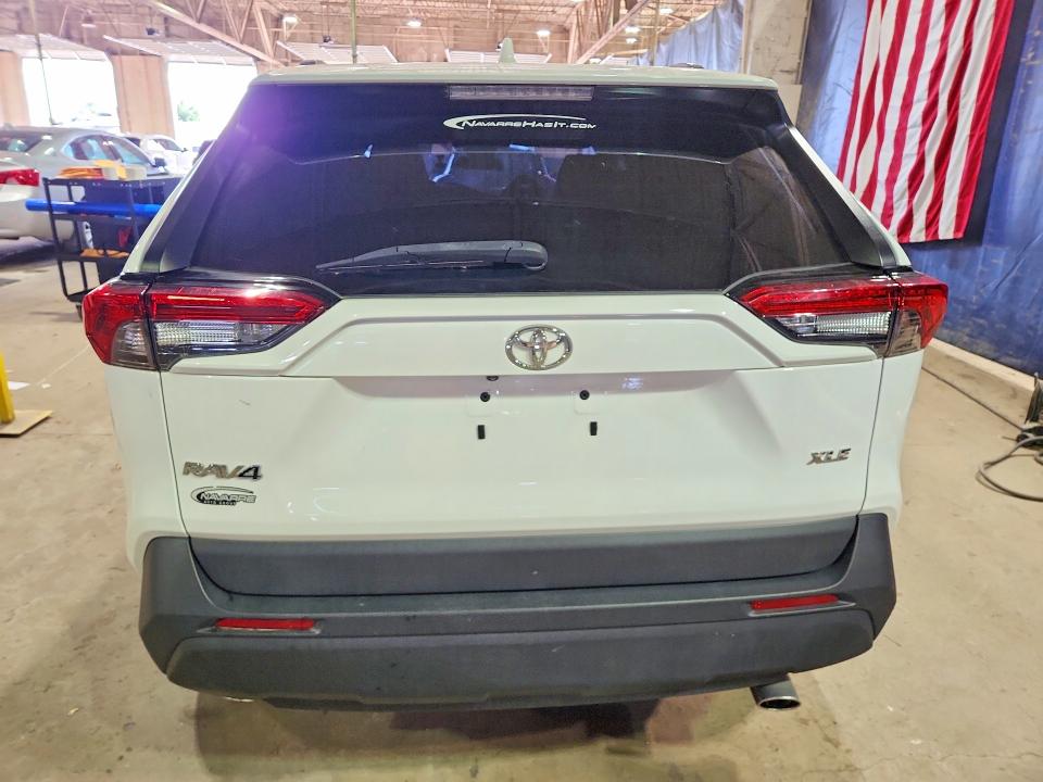 2022 Toyota Rav4 VIN 2T3W1RFVXNC184981 COPART salvage auction — FRONT END, Ms - Certificate Of Title, sold $11,000 on 2026-07-30 (photo 6)