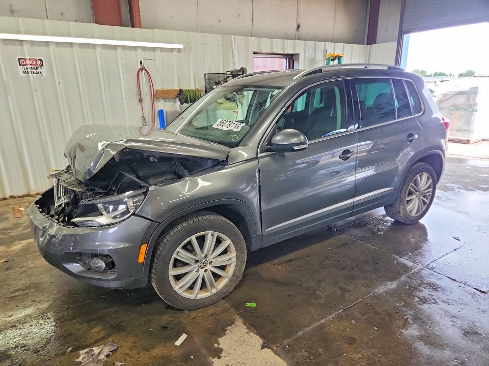 2014 Volkswagen Tiguan VIN WVGBV3AX4EW591814 COPART salvage auction — FRONT END, Il - Salvage Certificate, sold $1,350 on 2026-07-28 (photo 1)