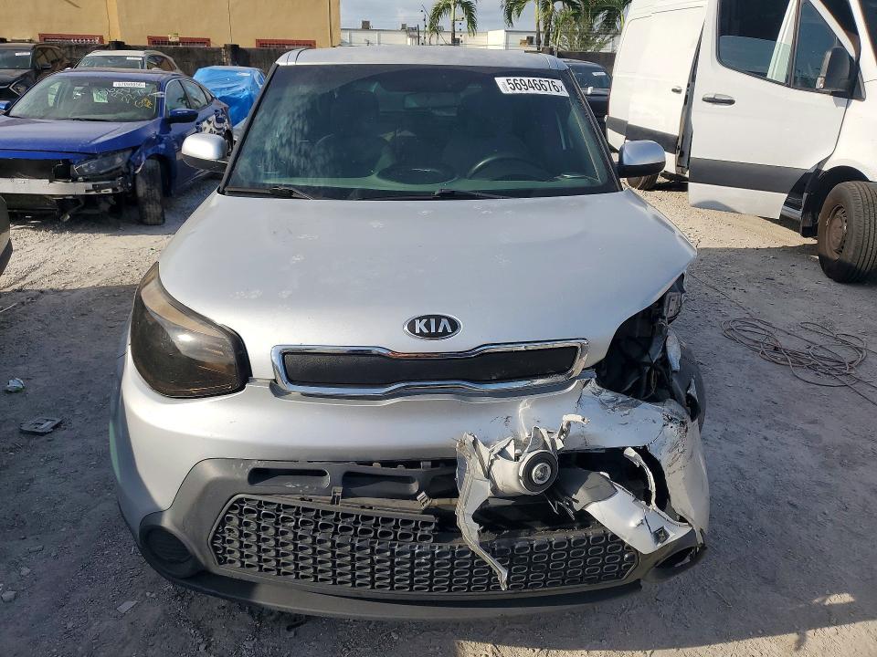 2015 Kia Soul VIN KNDJN2A23F7812927 COPART salvage auction — FRONT END, Fl - Cert Of Title Slvg Rebuildable, sold $800 on 2026-07-07 (photo 5)