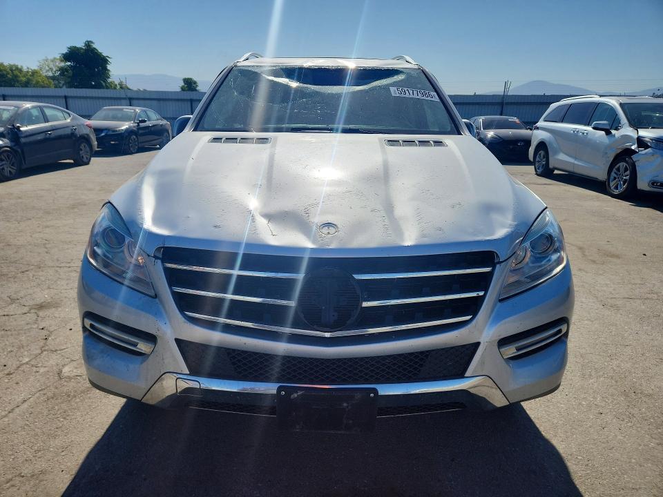 2013 Mercedes-benz M-klasse VIN 4JGDA5JB3DA191128 COPART salvage auction — ROLLOVER, Ca - Salvage Certificate, sold $1,700 on 2026-07-31 (photo 5)