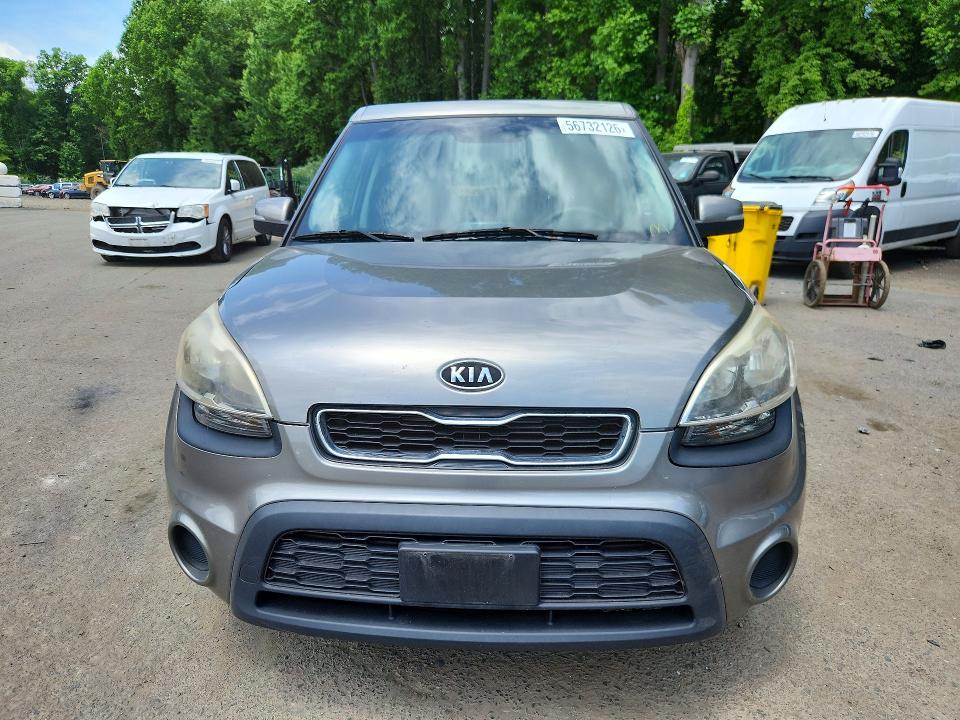 2012 Kia Soul VIN KNDJT2A6XC7415834 COPART salvage auction — VANDALISM, CT - CERT OF TITLE-SALVAGE, sold $475 on 2026-07-02 (photo 5)
