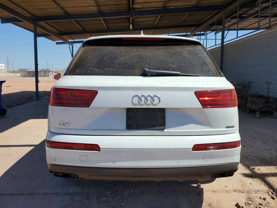 2019 Audi Q7 VIN WA1VAAF71KD036573 COPART salvage auction — SIDE, Az - Cert Of Title - Salvage, sold $5,700 on 2026-07-02 (photo 6)